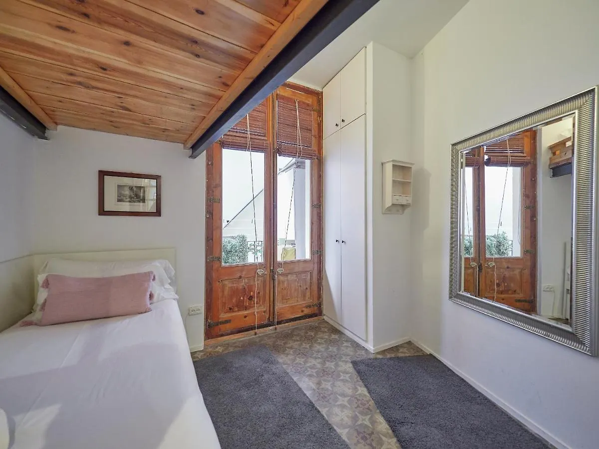 Alessandra Central Ramblas Barcelona Apartment