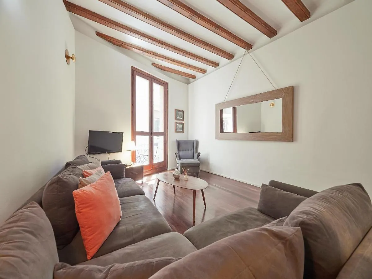 Alessandra Central Ramblas Barcelona Apartment