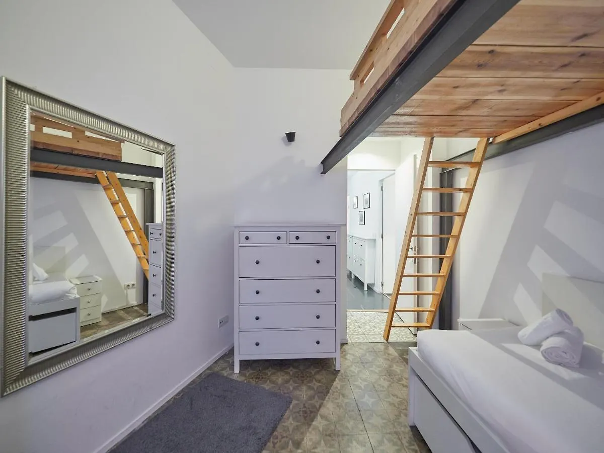 Apartment Alessandra Central Ramblas Barcelona