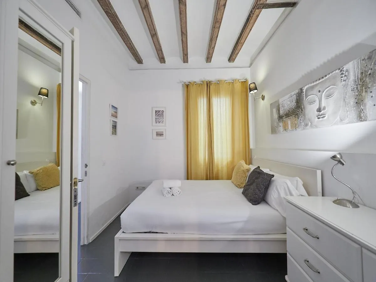 Apartment Alessandra Central Ramblas Barcelona