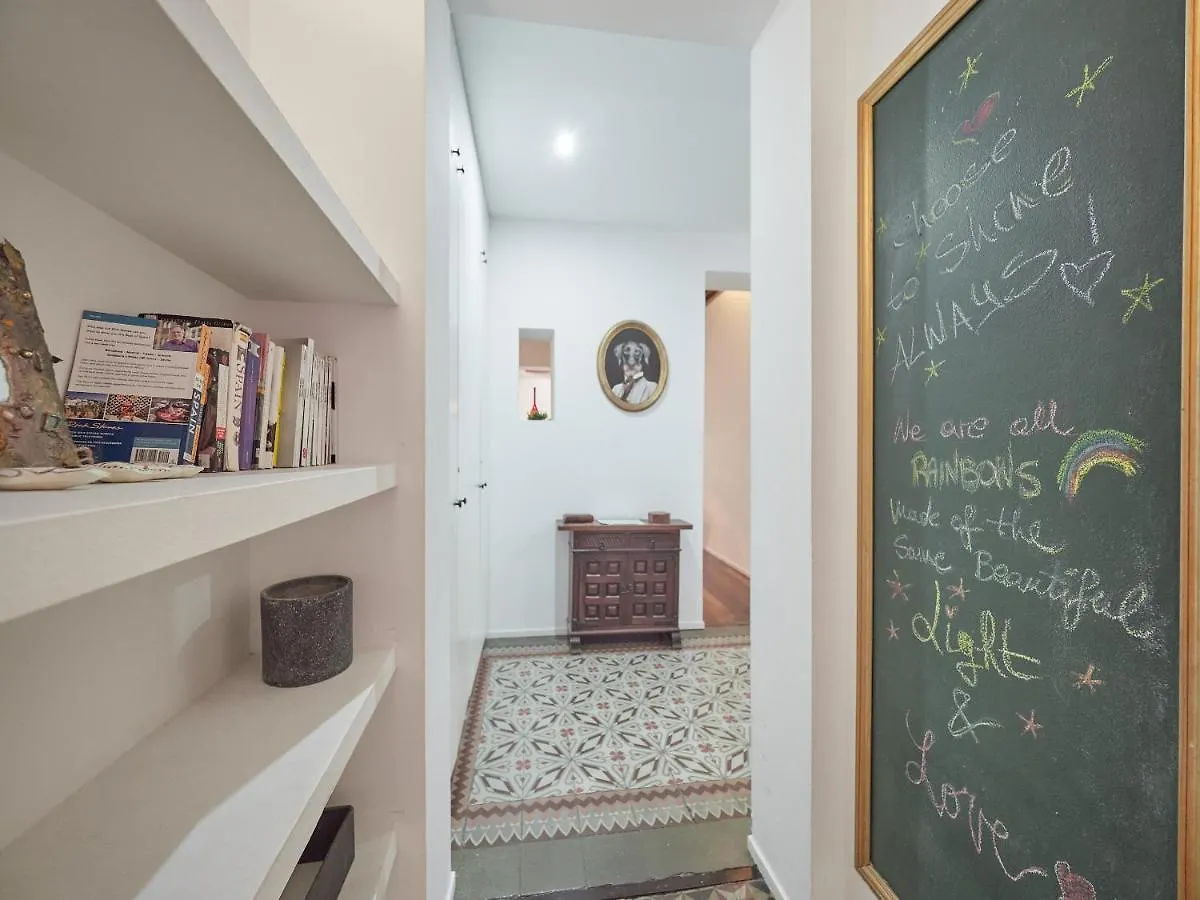 Apartment Alessandra Central Ramblas Barcelona